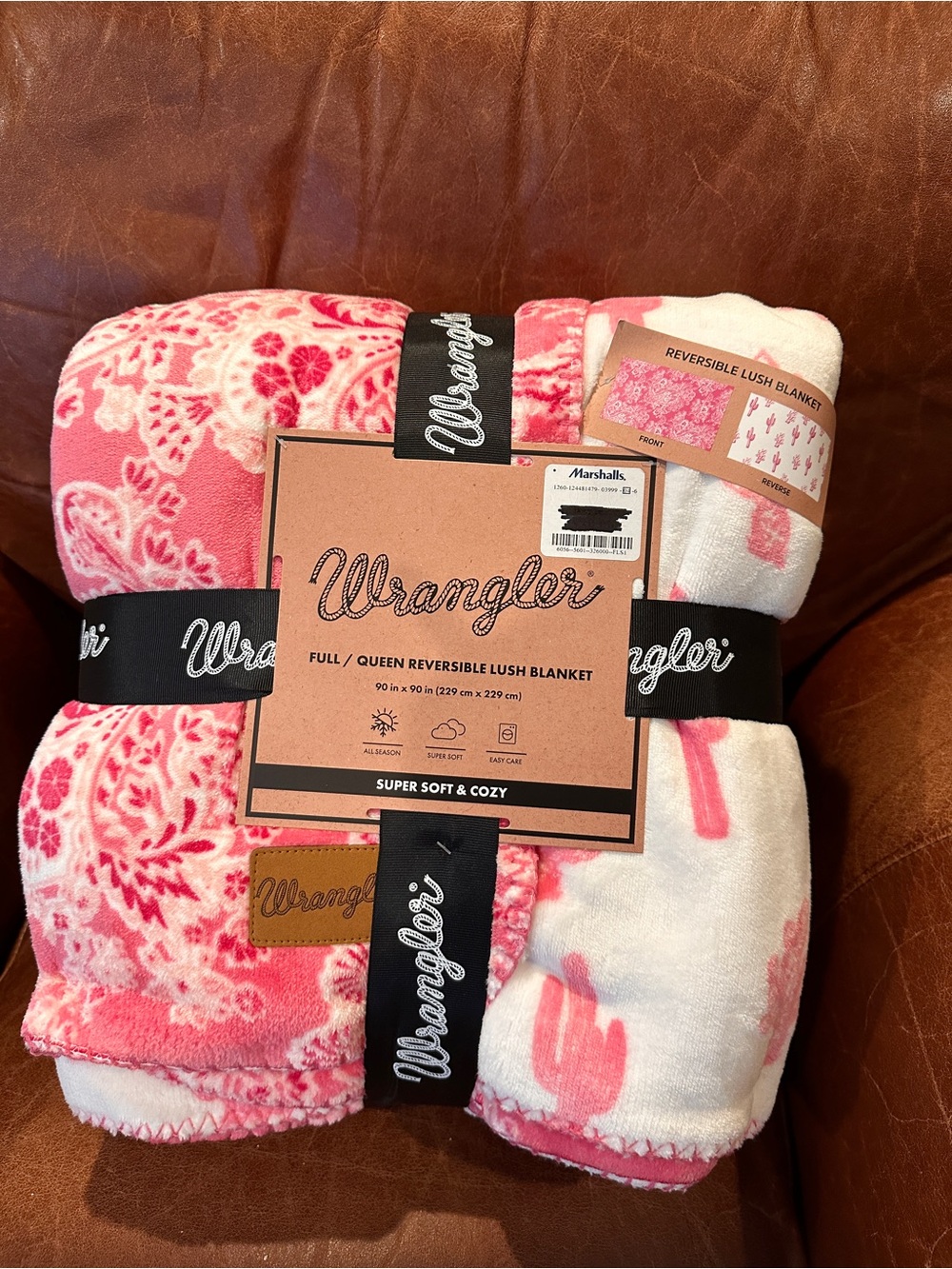 Wrangler Pink & White Floral Reversible Plush Blanket